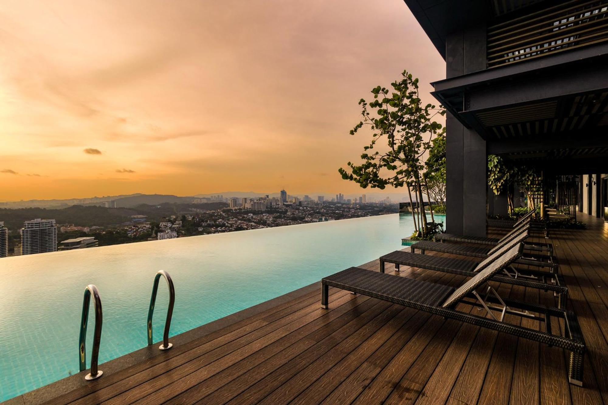 Viia Residence, Mid Valley Kl Куала-Лумпур Экстерьер фото